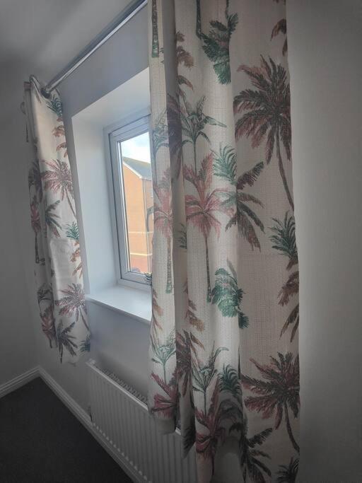 Shoreline Seaside Holiday Home Aberavon Beach พอร์ตทัลบอต ภายนอก รูปภาพ