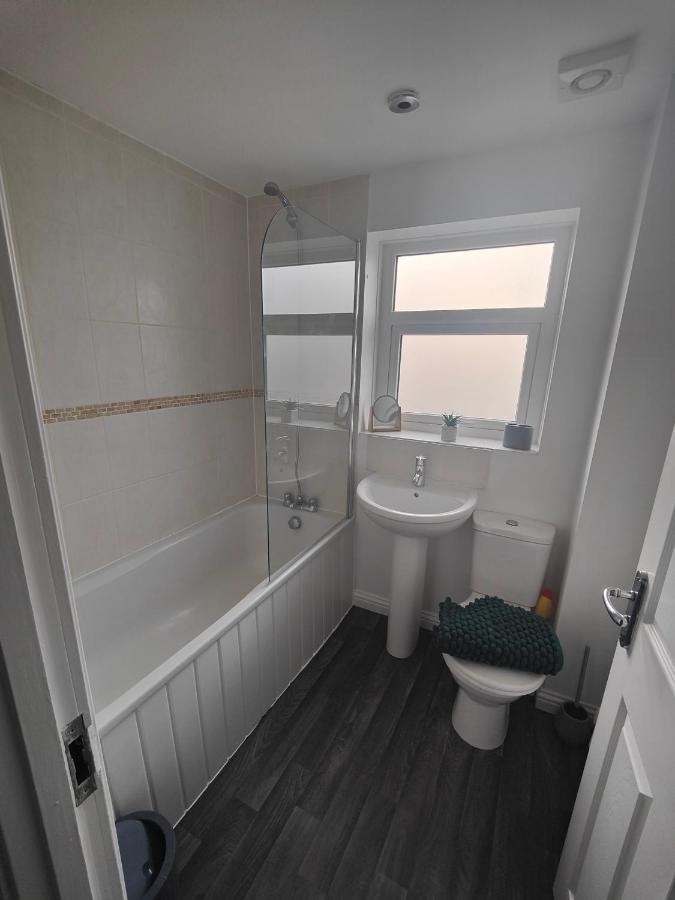 Shoreline Seaside Holiday Home Aberavon Beach พอร์ตทัลบอต ภายนอก รูปภาพ